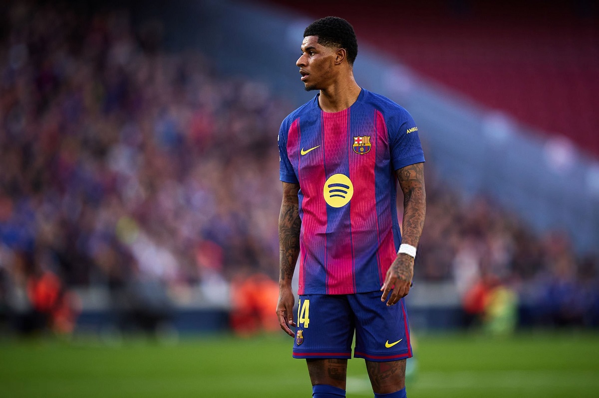 Marcus Rashford’s agents seen in Barcelona talks as Man United forward considers major pay cut