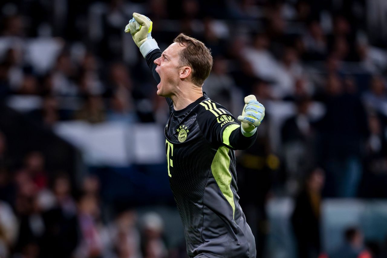 Bayern Munich's Manuel Neuer underlines GOAT status in Madrid