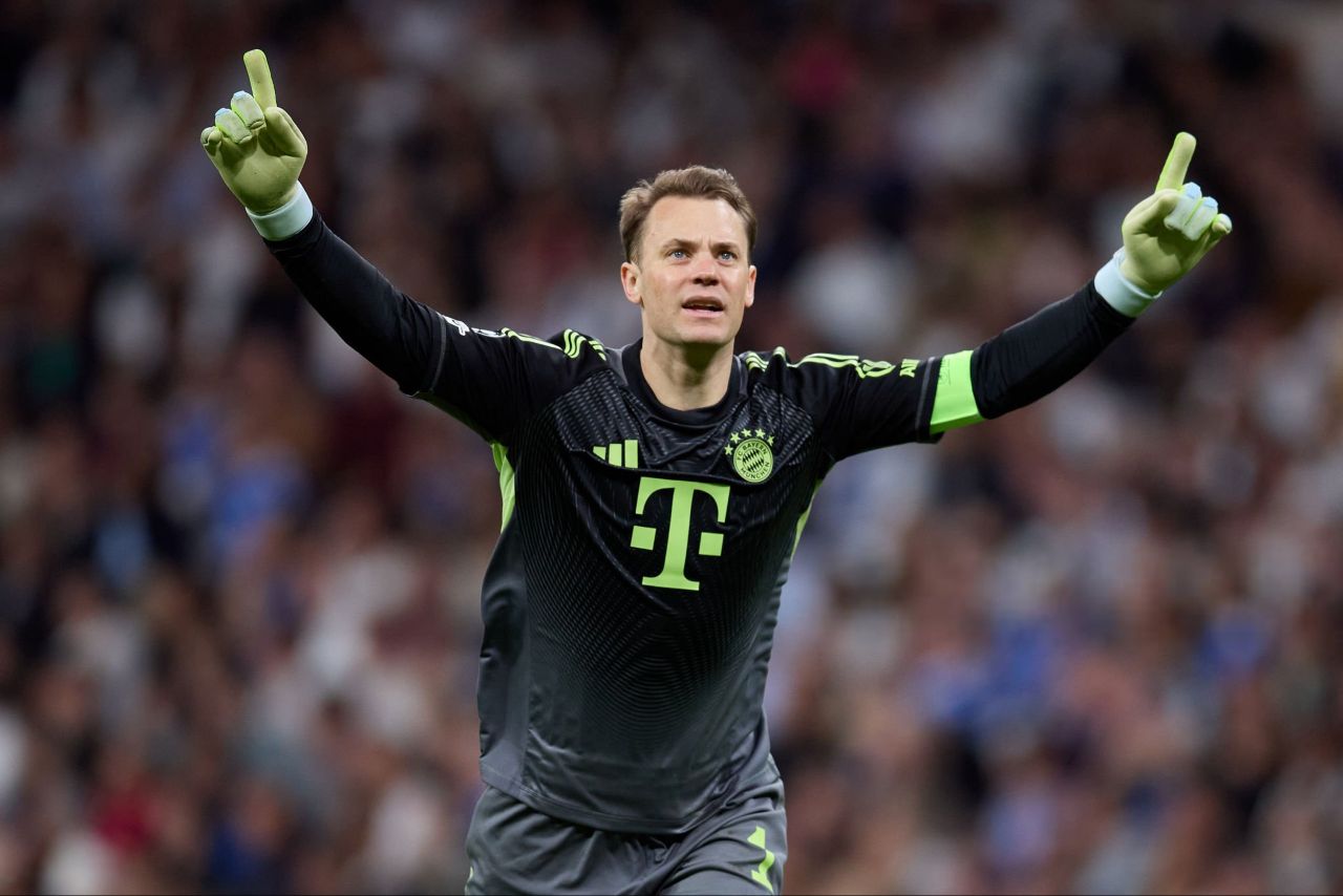 Neuer shines for Bayern, but Nagelsmann blocks World Cup comeback