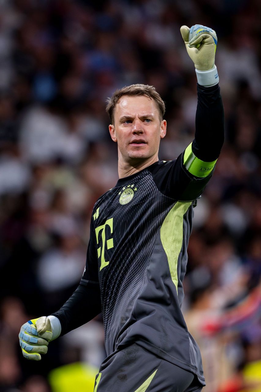 Neuer shines for Bayern, but Nagelsmann blocks World Cup comeback