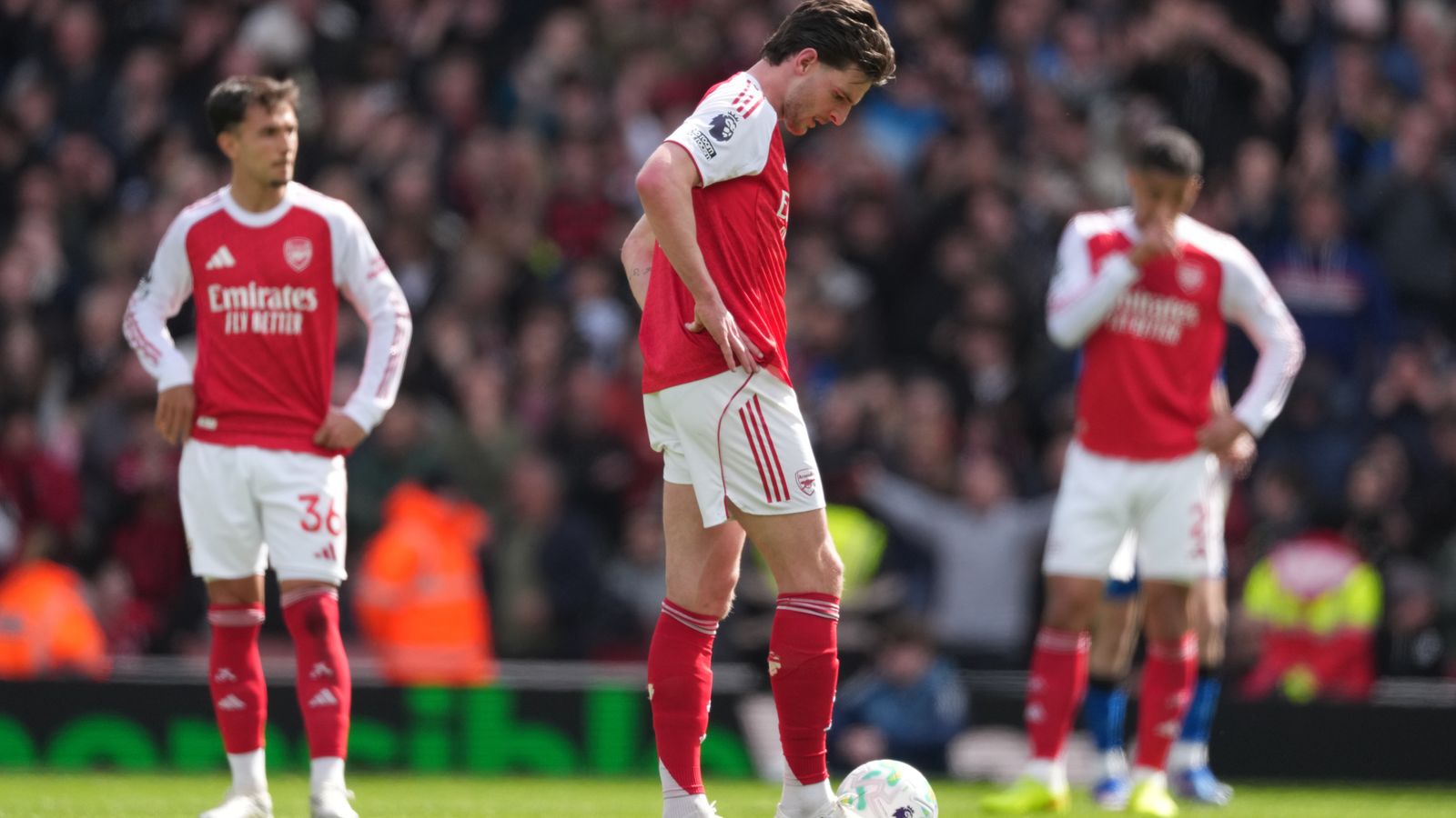 Two major problems for Arsenal as their PL title bid wobbles