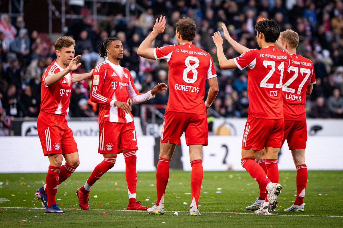 Bayern Munich smash Bundesliga scoring record