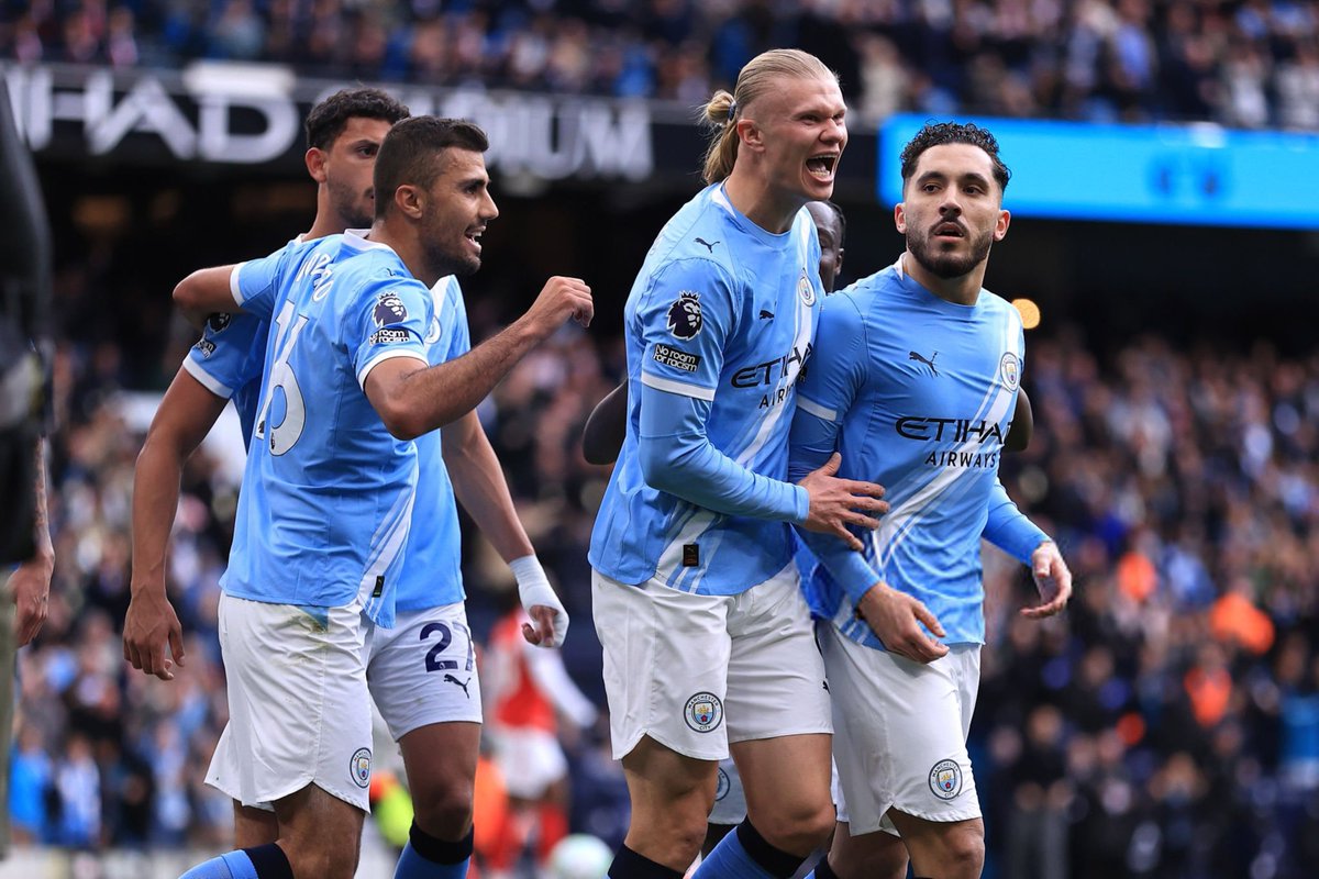 Haaland strikes winner as Manchester City beat Arsenal 2–1 in title battle