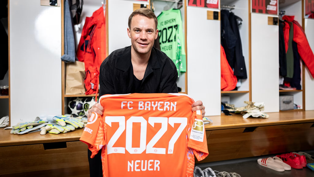 Neuer and Ulreich extend Bayern stay until 2027