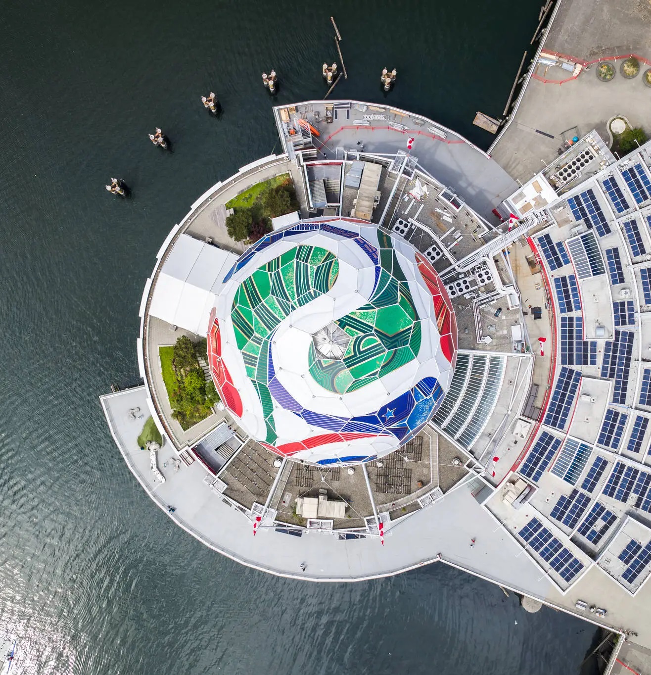 Science Worldâs transformation into a giant FIFA World Cup soccer ball is now complete. With the installation of the final panel on its iconic geodesic dome, the Vancouver landmark has officially become âThe Beautiful Domeâ just days before the start of the 2026 FIFA World Cup, positioning itself as one of the tournamentâs most recognizable host-city attractions in North America.