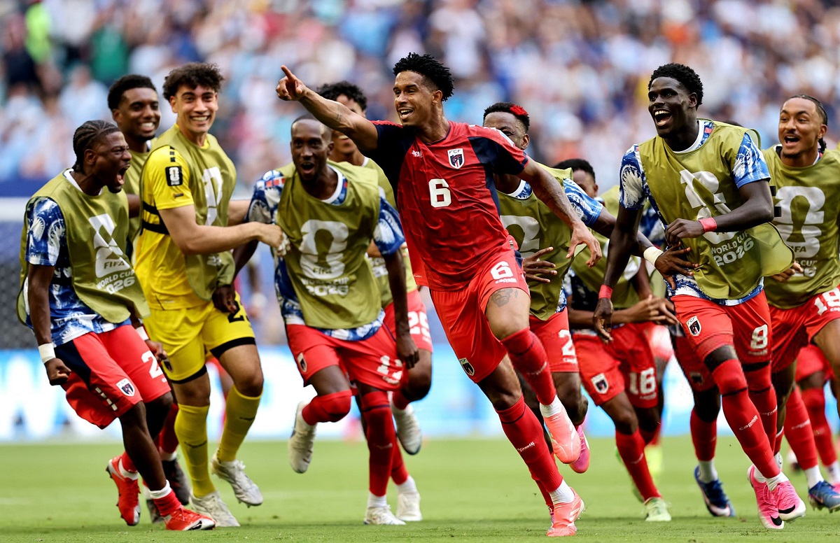 Uruguay held to draw by Cape Verde in dramatic Group H encounter