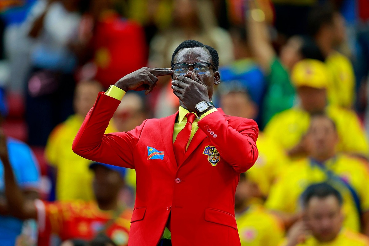 Congo DR’s famous ‘living statue’ fan finally makes World Cup debut