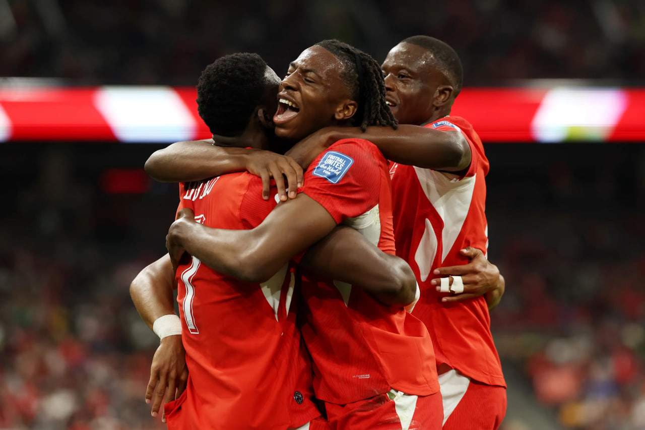 Switzerland move past Algeria to reach the World Cup last 16