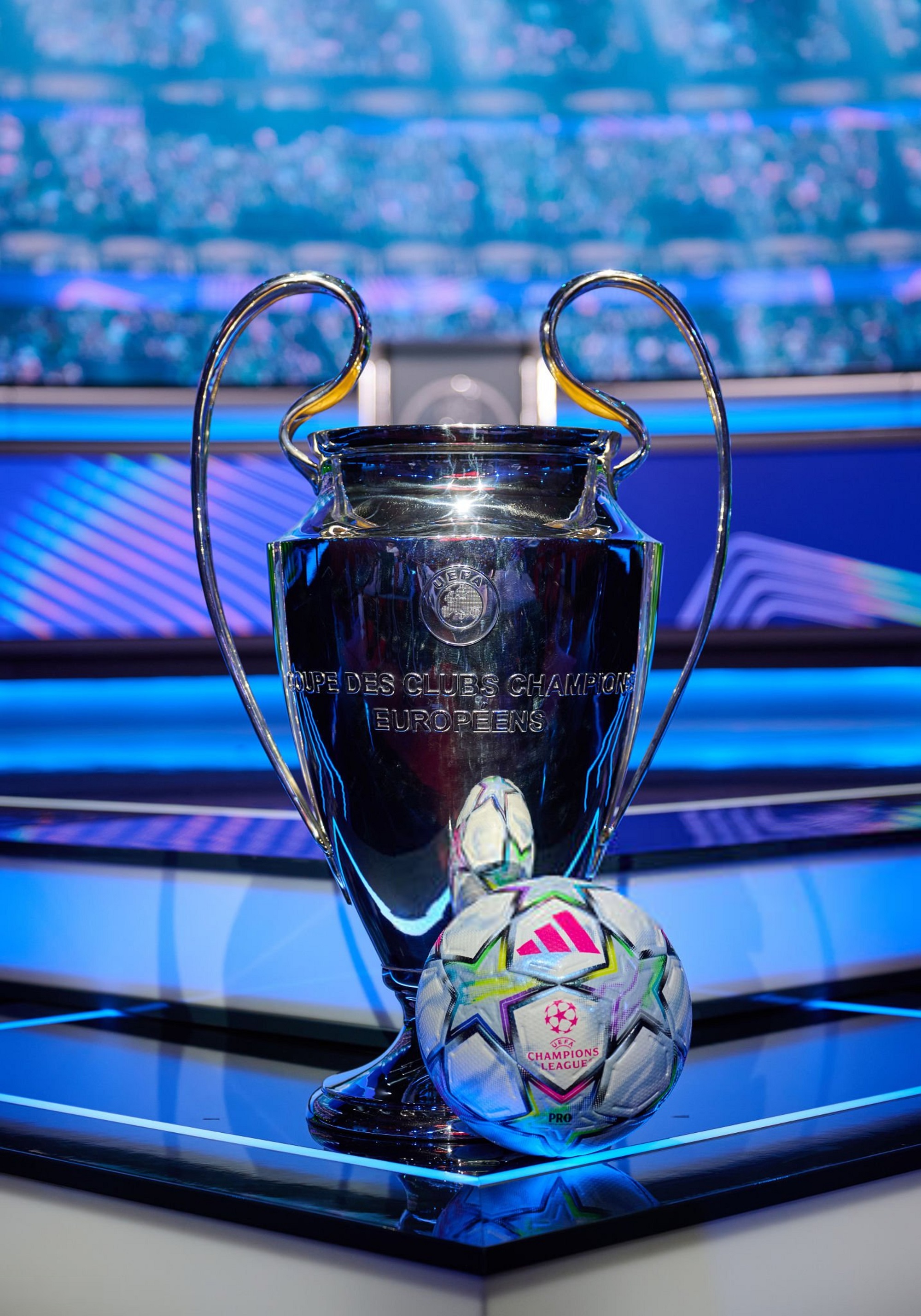 Barcelona and Real Madrid are projected to reach the knockout stages directly, while Atlético Madrid, Villarreal and Real Betis face a tougher road in the Champions League.